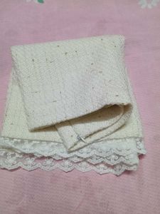 white lace skirt