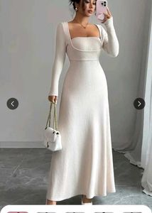Elegant Ribbed Knit Maxi Dress