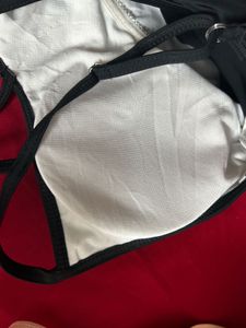 Black Strappy Sports Bra Top