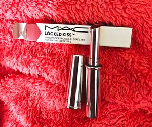 MAC Locked Kiss Lipstick_Vicious