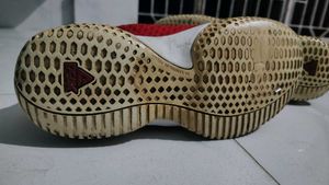 Red PEAK Basketball Shoes