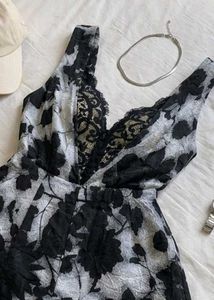 ♡ Y2K Pinteresty lace sexy romper ♡
