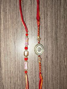 Beautiful Rakhi Set