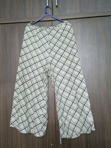 Stylish Checked Palazzos