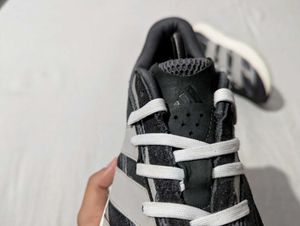 Adidas Sneakers - Grey &amp; Black