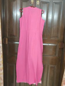 🎀PRICE DROP 💧GLOBAL DESI PINK  GOWN IN XS Size