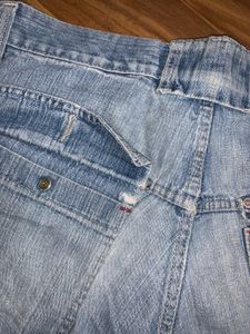 Light Wash Baggy Jeans