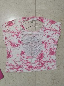 Stylish Cropped Top with Open Back