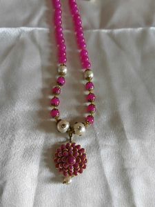 Elegant Pink Beaded Necklace Set