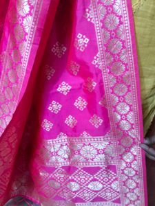 Hot Pink Banarasi Dupatta