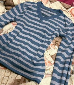 Vintage Blue Striped V-Neck Sweater