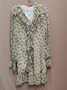 Chic Floral Ruffle Mini Dress