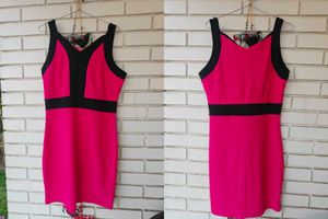 V-Neck Sleeveless Bodycon Dress