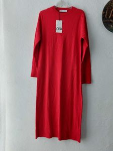 ZARA Red knit Long Sleeve Midi Dress
