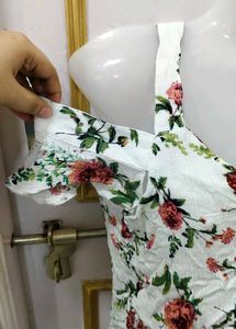 Floral Cold Shoulder Top