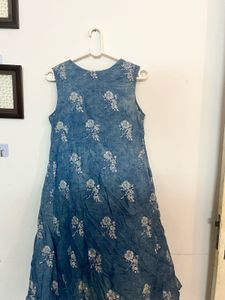 Blue Floral Cotton Kurta not faded !!!
