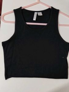 H&M crop fitted top