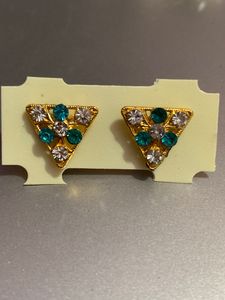 SET OF 5 EARRING STUD