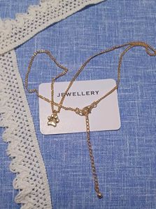 🆕️ Cute Paw Charm Necklace 🐾