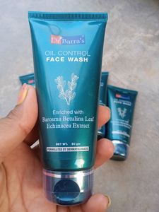 Dr. Batra's Oil Control Face Wash