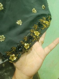 Beautiful 😍❤️ Gray Colour Saree With Rose Lace