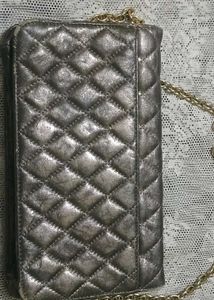 Chanel 2.55 reissue shoulder bag