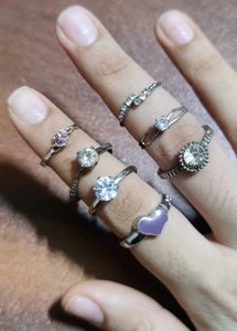 Set of 7 Various Rings