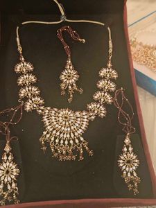 Brand New Beautiful Jwellery On Sale