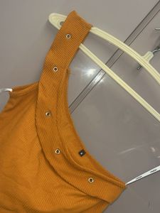 Ribbed One Shoulder Top