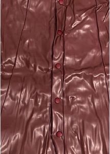 Stylish Burgundy winter coat🧥