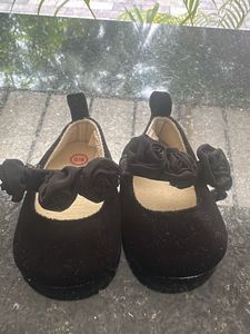 Adorable Black Baby Shoes with Flowers