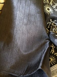 Elegant Blue Saree with Golden Leaf Motifs
