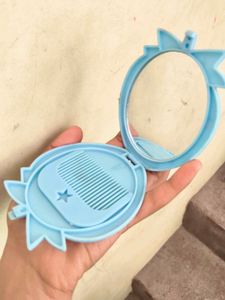 Cute Unicorn mirror with comb