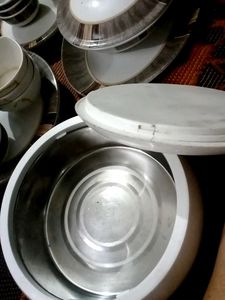 Elegant Dinnerware  pics wala camplet se