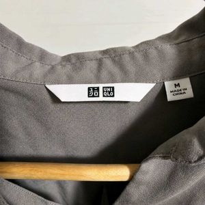 Uniqlo Skipper Collar 3/4 Sleeve Shirt