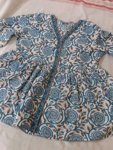 Beautiful Blue Floral Print Kurta