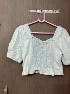 Light Wash Denim Puff Sleeve Top for m &amp; L