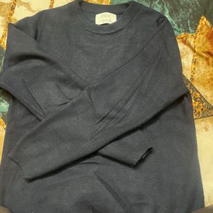 zara women’s Navy Blue Sweater
