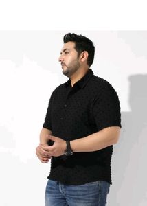 Instafab Plus Men Regular Fit Solid Spread Collar