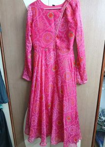 Pink Bandhej Full Gher Kurta Set with Dupatta😍💓