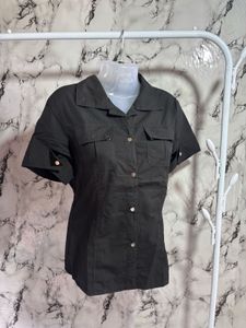 Black Short Sleeve Button-Up Shirt