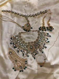 Stunning Indian Bridal Kundan Jewellery Set