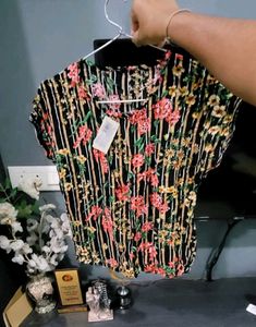 Set 2 Quality Tshirt &amp; Top