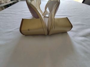 Cream Heels (Women's)