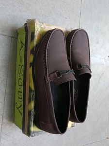 ''Men's Brown Loafer''
