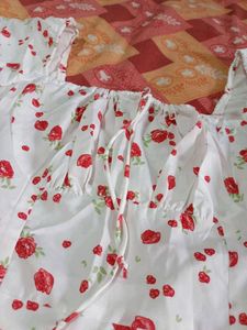 Floral Midi Dress - Cute &amp; Timeless