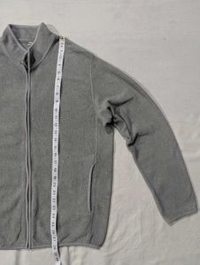 Uniqlo Men's Grey Fleece Jacket
