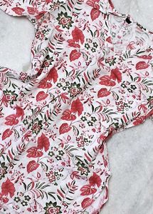 Chic Floral Print Kurta Top