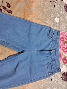 Womens Trending Jeans