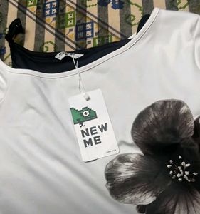 Off-Shoulder Floral Top